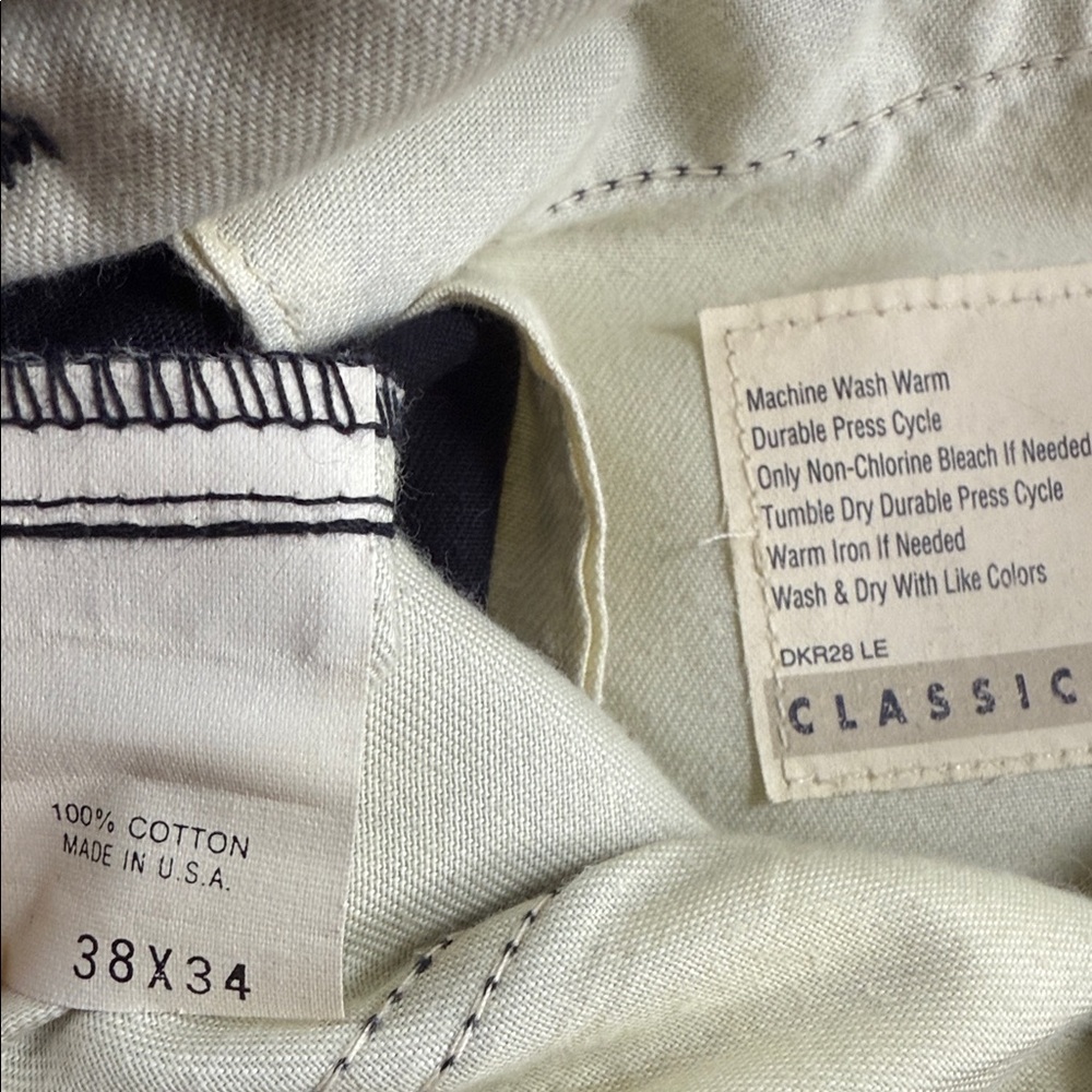 Dockers Navy signature Iron free Khakis Classic Fit Defender (Big&Tall) - Picture 5 of 12